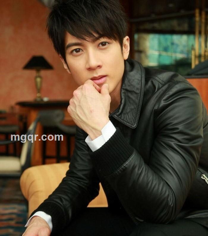 黑瑟寂寞的头像