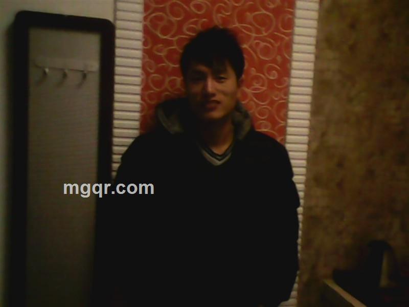 卖萌的小莫的头像