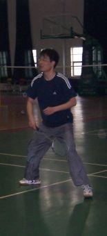 一个风男人的头像