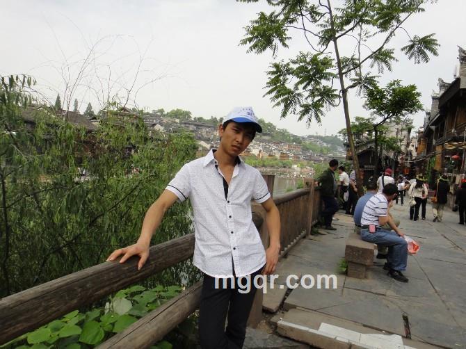 诚实的明的头像