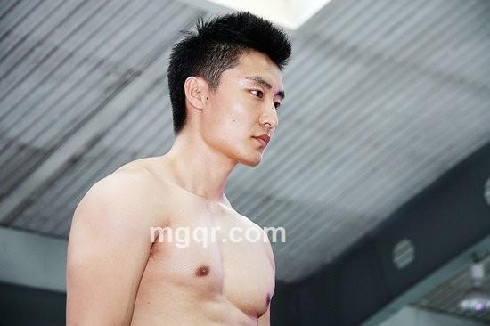 似是是而非非的头像