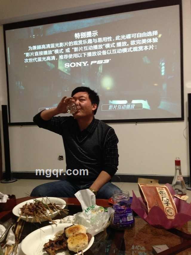 黑色小提琴的头像