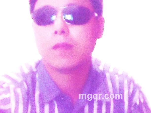 与爱共永的头像