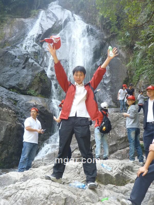 太阳··温暖的头像