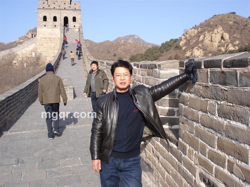 爱咋滴咋滴的头像