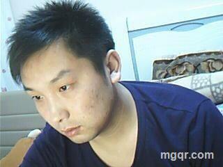 咔咔就是发的头像