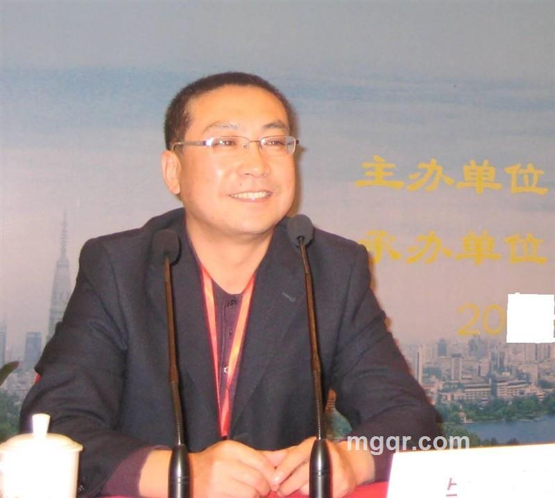 雅而不俗走群众路线的头像