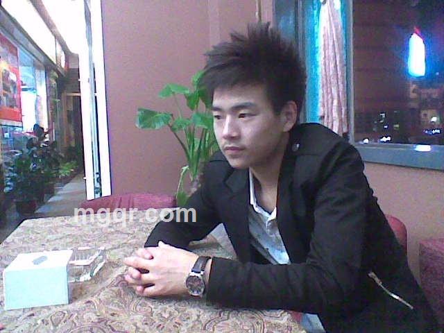 爱.爱就用心爱。的头像