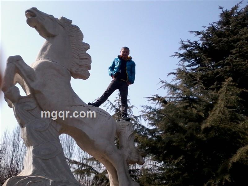 疯狂的小男人的头像