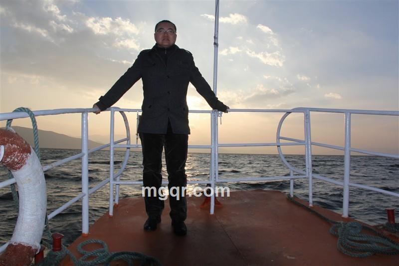 脚踝上的爱的头像