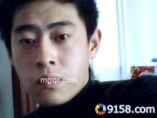 飘渺男孩的头像