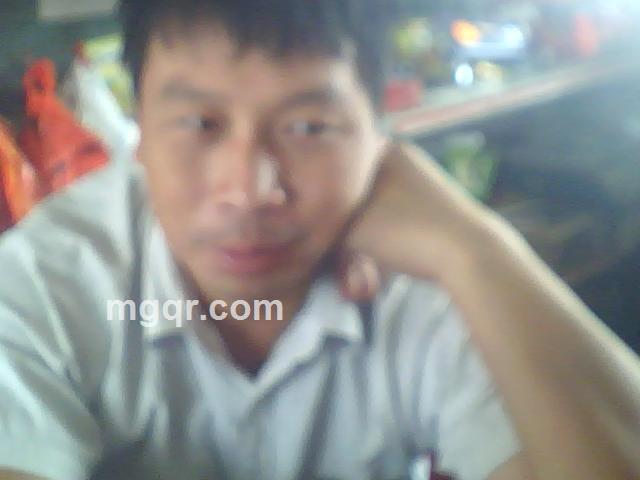 人在爱情过路站的头像