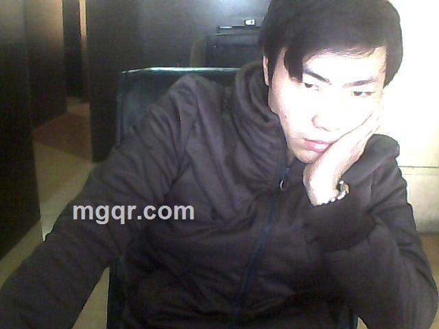 雪狼狐008的头像