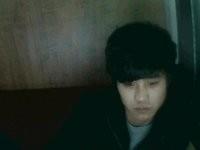 颜色不一样的头像