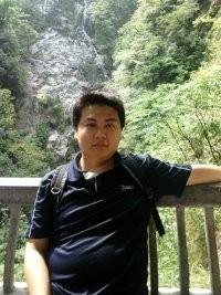 呵呵苦苦的头像