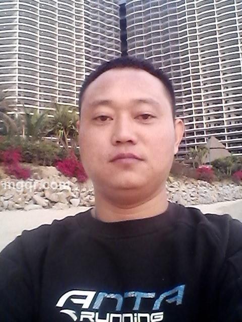 寂寞的我想找空虚的你