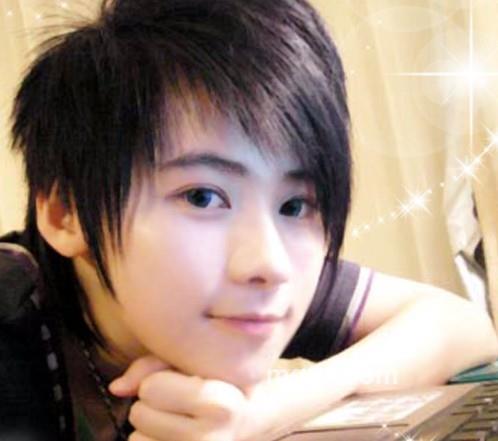 简单的暧昧的头像