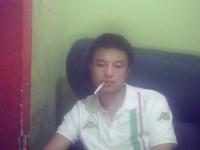 做人要低調的头像