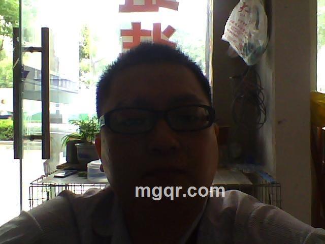 哪个男人不好色