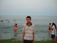 龙在台上的头像