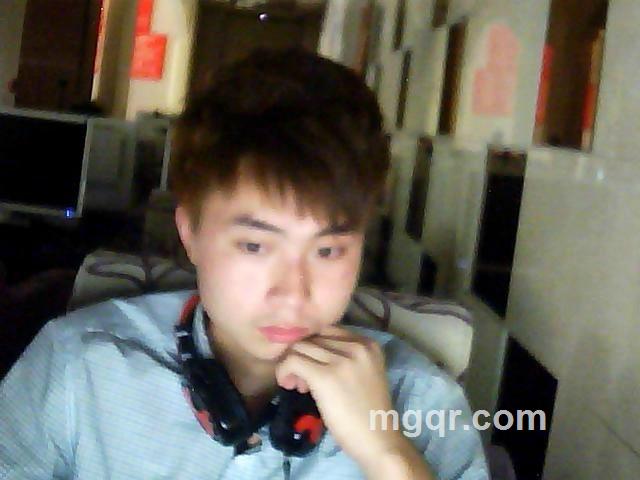 超超会哭的头像