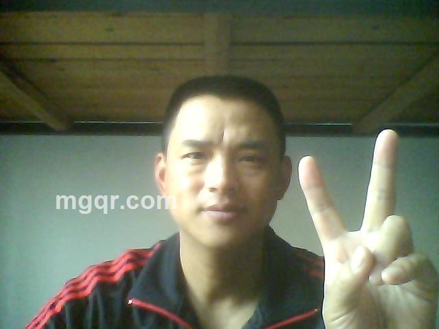 爱雪酷男的头像