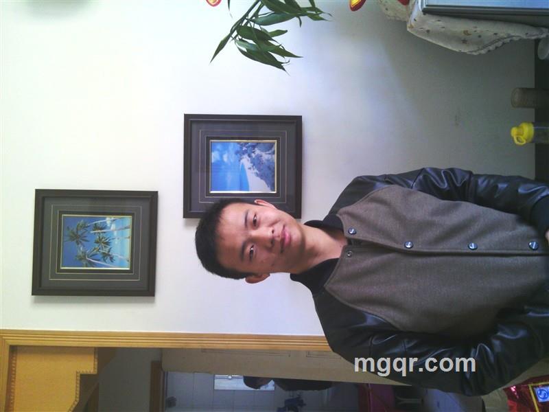 单眼皮的鱼的头像