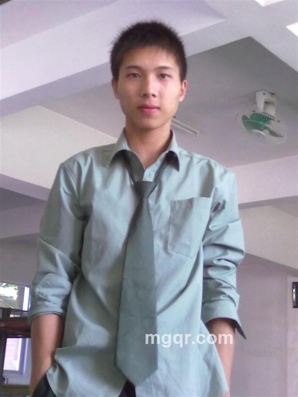 ?DеsTIny. 的头像