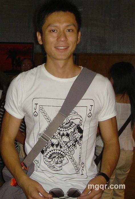 孤骛齐飞的头像