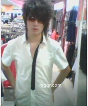 风中美男子的头像