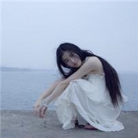 依荷听雨的头像