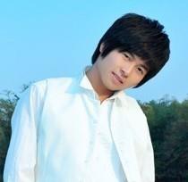 跃千愁愁更愁的头像