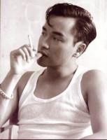 伊人多情爱你的头像