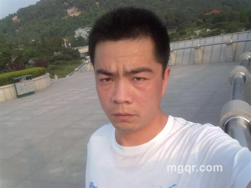 两拐小兵的头像