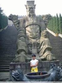 无可见光的头像