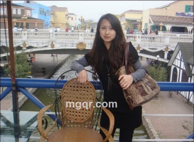 湿湿的床单的头像