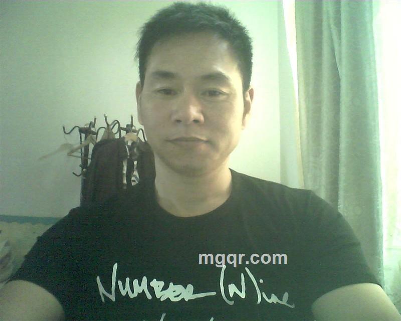 色男人儿的头像