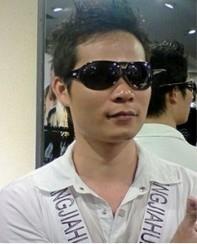 被遗忘的尘埃的头像