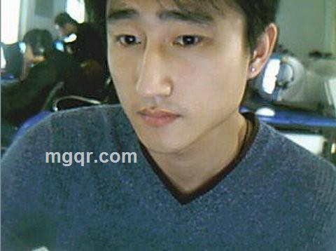 ╭公告：此人伤不起ァ的头像