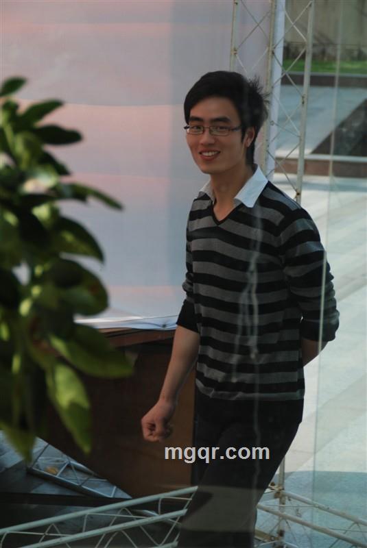 靓仔小林子的头像