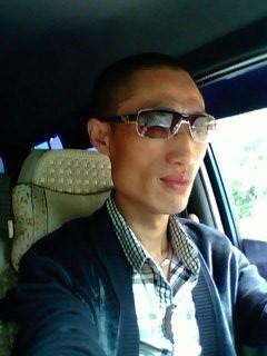 虫虫吃鸡公的头像