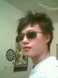 举起锄头的头像