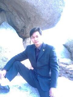 趴在墙头等红杏100的头像