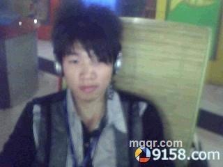 灰色@天空的头像