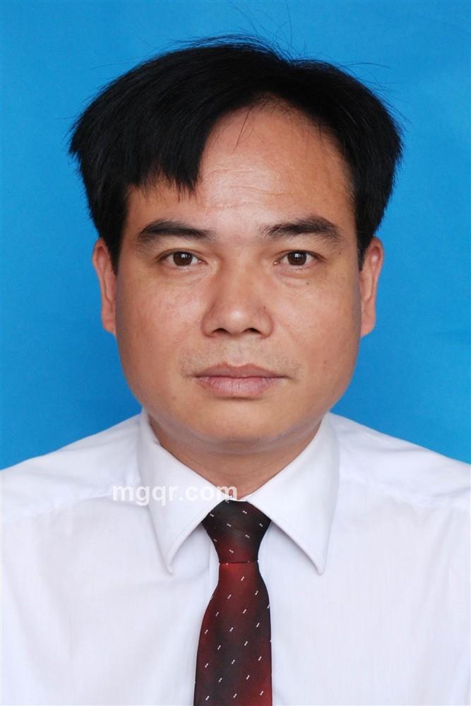 在寂寞的月光下的头像