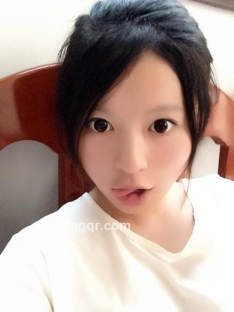 西子湖边的头像