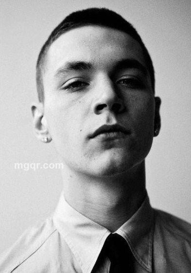 主要是气质好、的头像