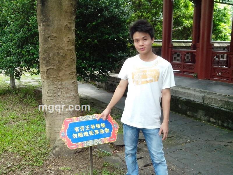 秋天的野狼的头像