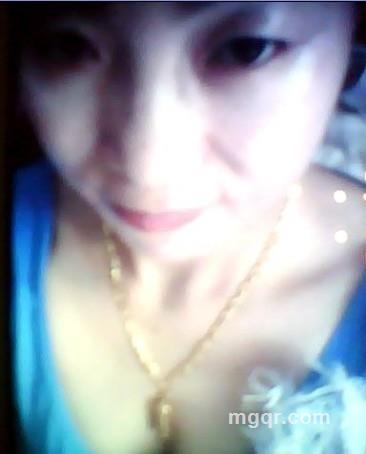 雨后的叶子的头像