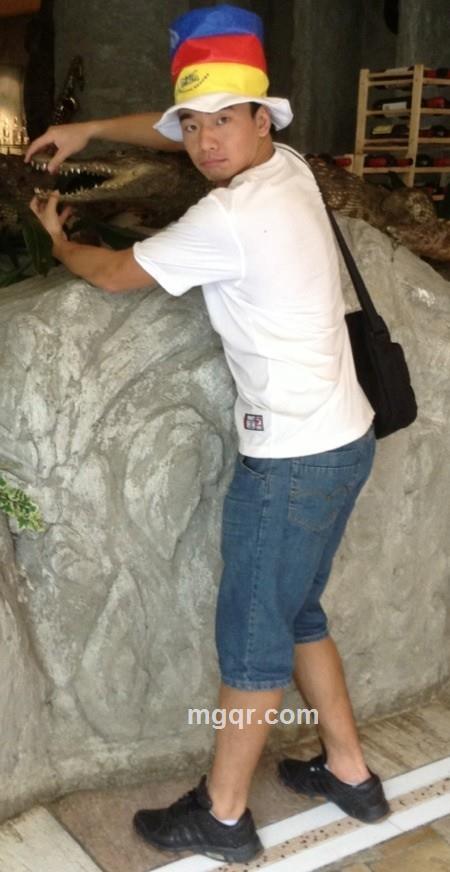 深夜太媚的头像